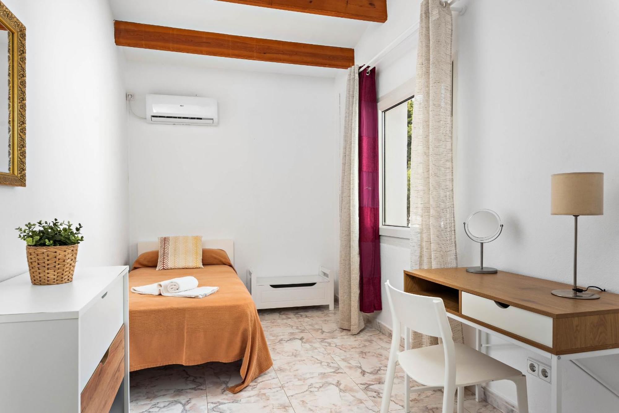 Villa Panorama Cala En Porter  الغرفة الصورة